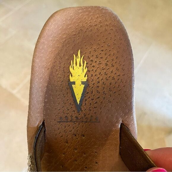 Volatile Women's Fairy Dust Wedge Sandal Sz 7 - Picture 7 of 9